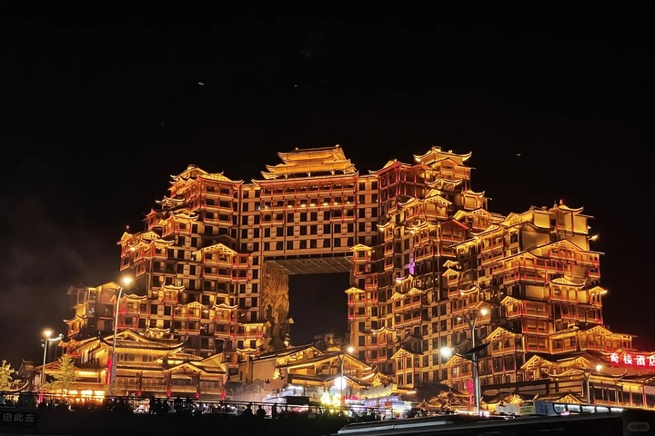 ▶Y26 新상품◀[정통][NO옵션]『절경 속 여유』 장가계 6일▶하워드 존슨X햄튼 바이 힐튼 [2大 VIP 패스]