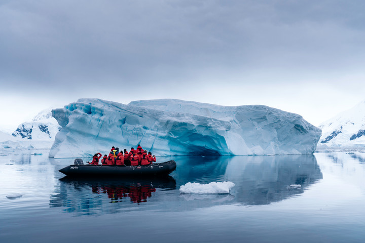 【남극 탐험 크루즈】 『전세계 0.001%의 여행』"신비의 대륙, 고요한 탐험"16일[HURTIGRUTEN]+[EK]